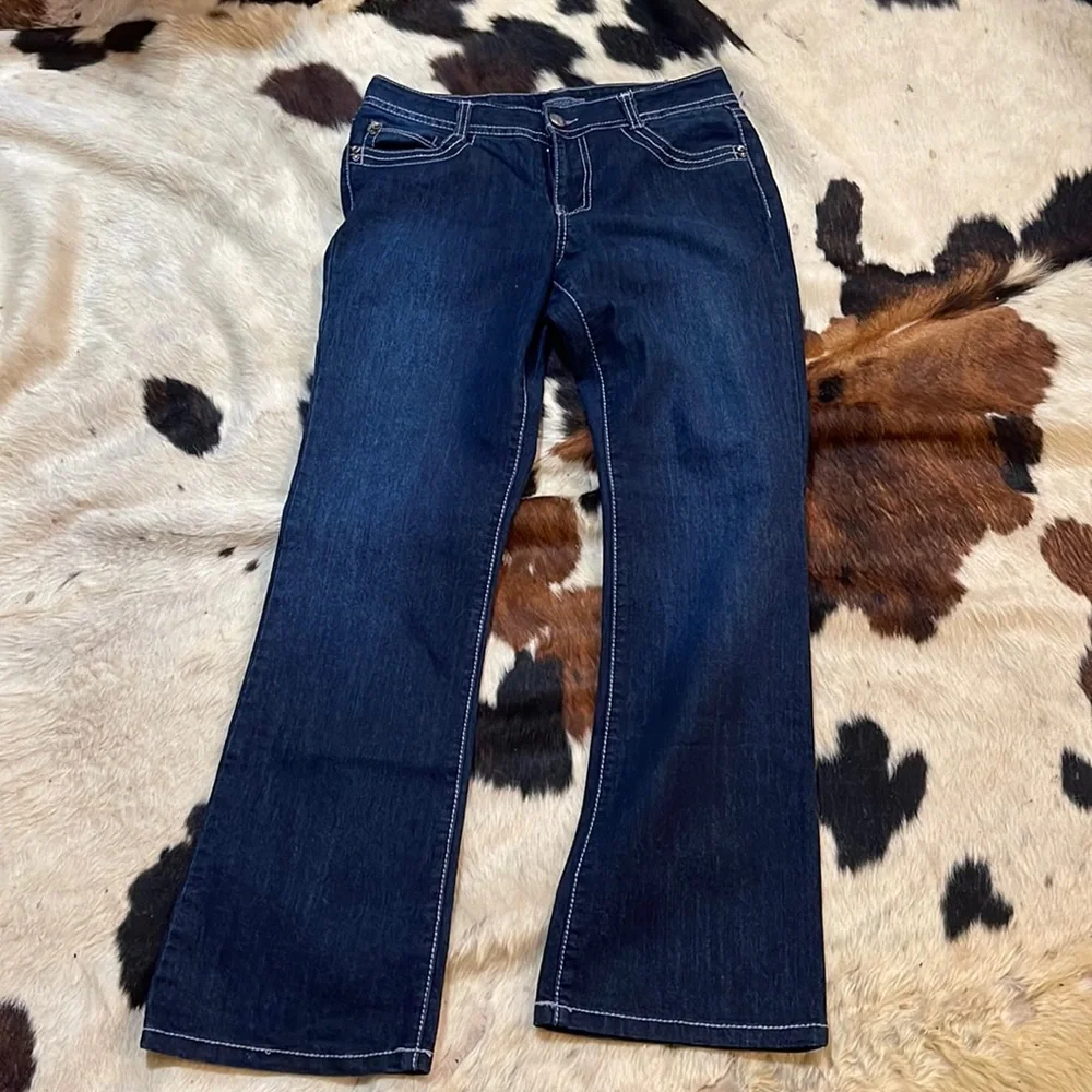 Bandolino Jeweled Jeans Bandolino Jeans Bandolino Heavy Stitched Jeweled Jeans - Picture 2 of 7